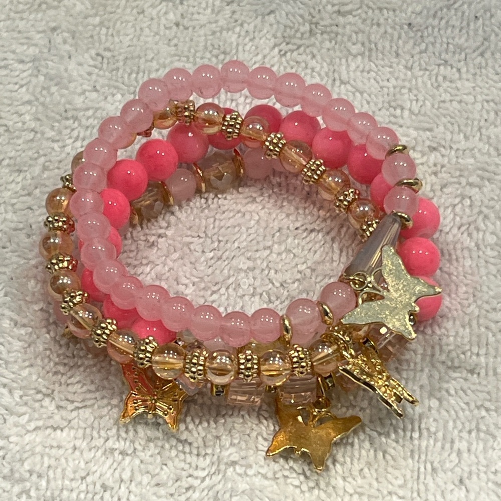 Elegant Gold Butterfly Charm Bracelet Set in shades of pink/champagne Combo - Picture 4 of 4